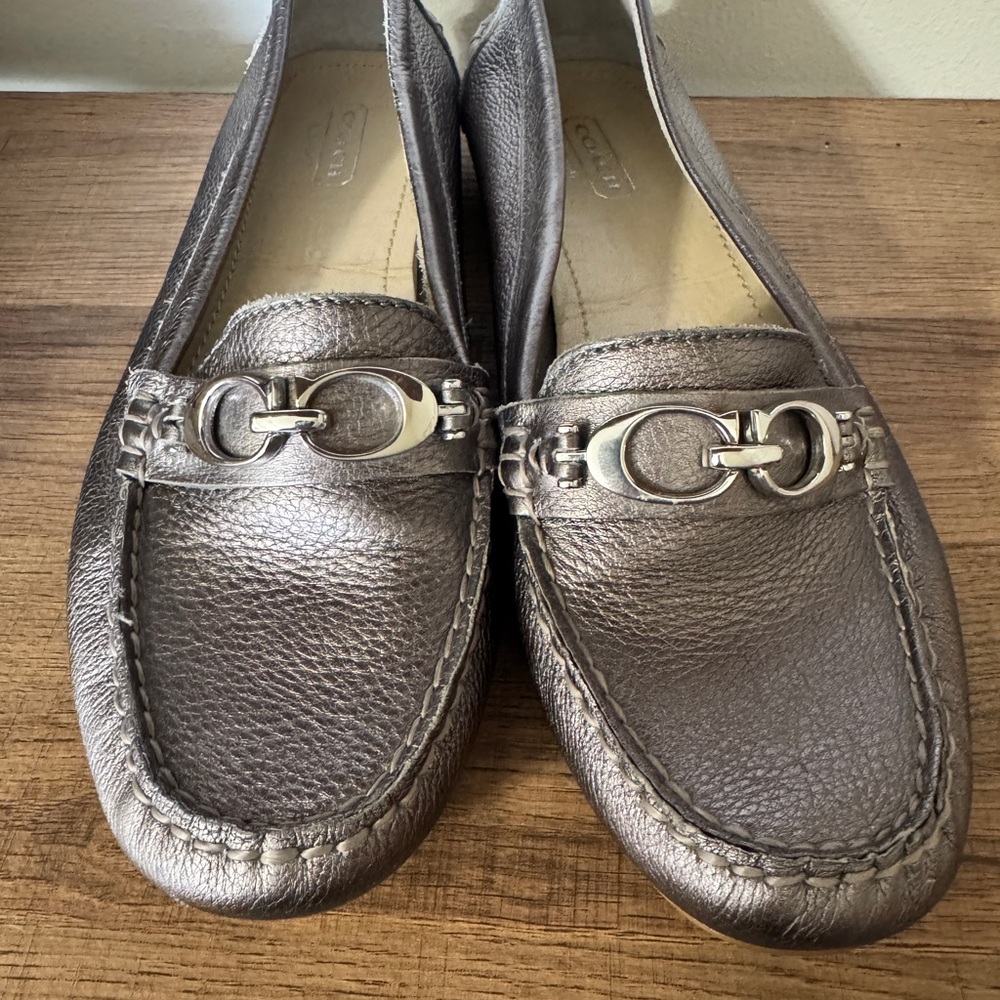 Coach Silver Flats with Textured Leather and Decorative Hardware Size 7.5